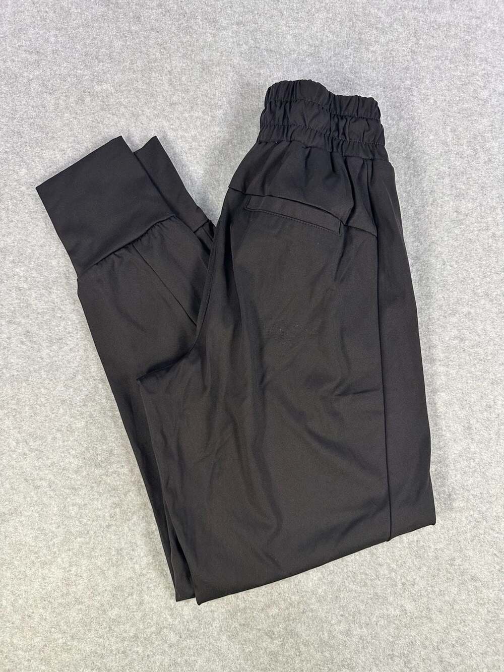 Eden Ruth Black High-Waist Athletic Joggers with Cuffs Size S